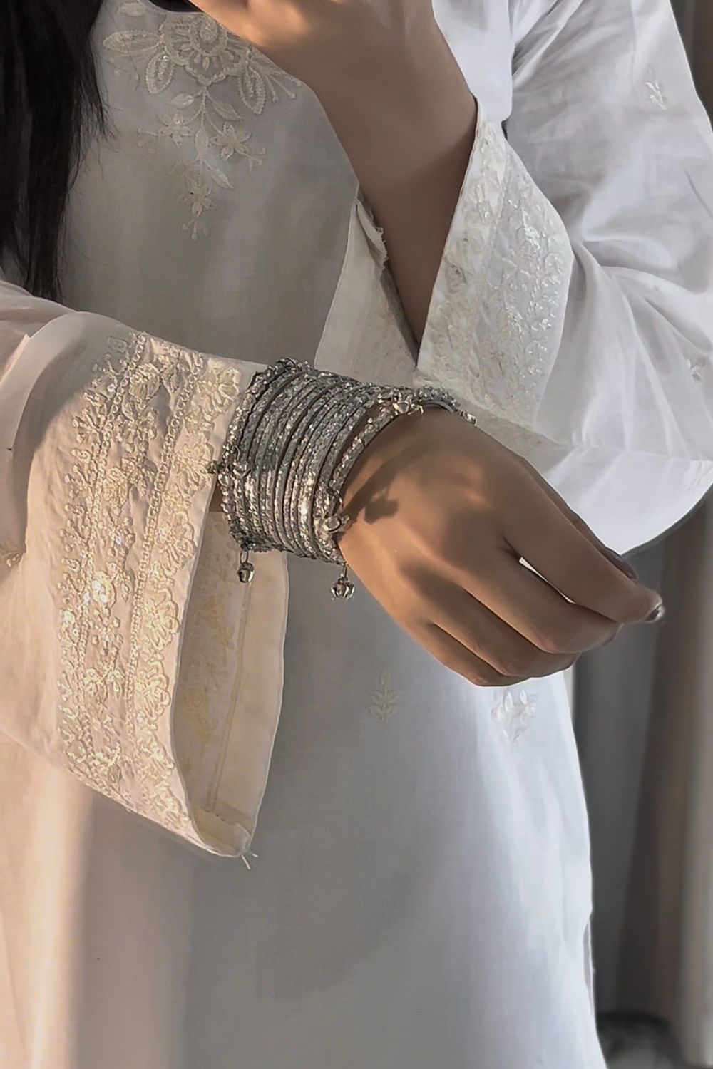 Crystal White - Image 4